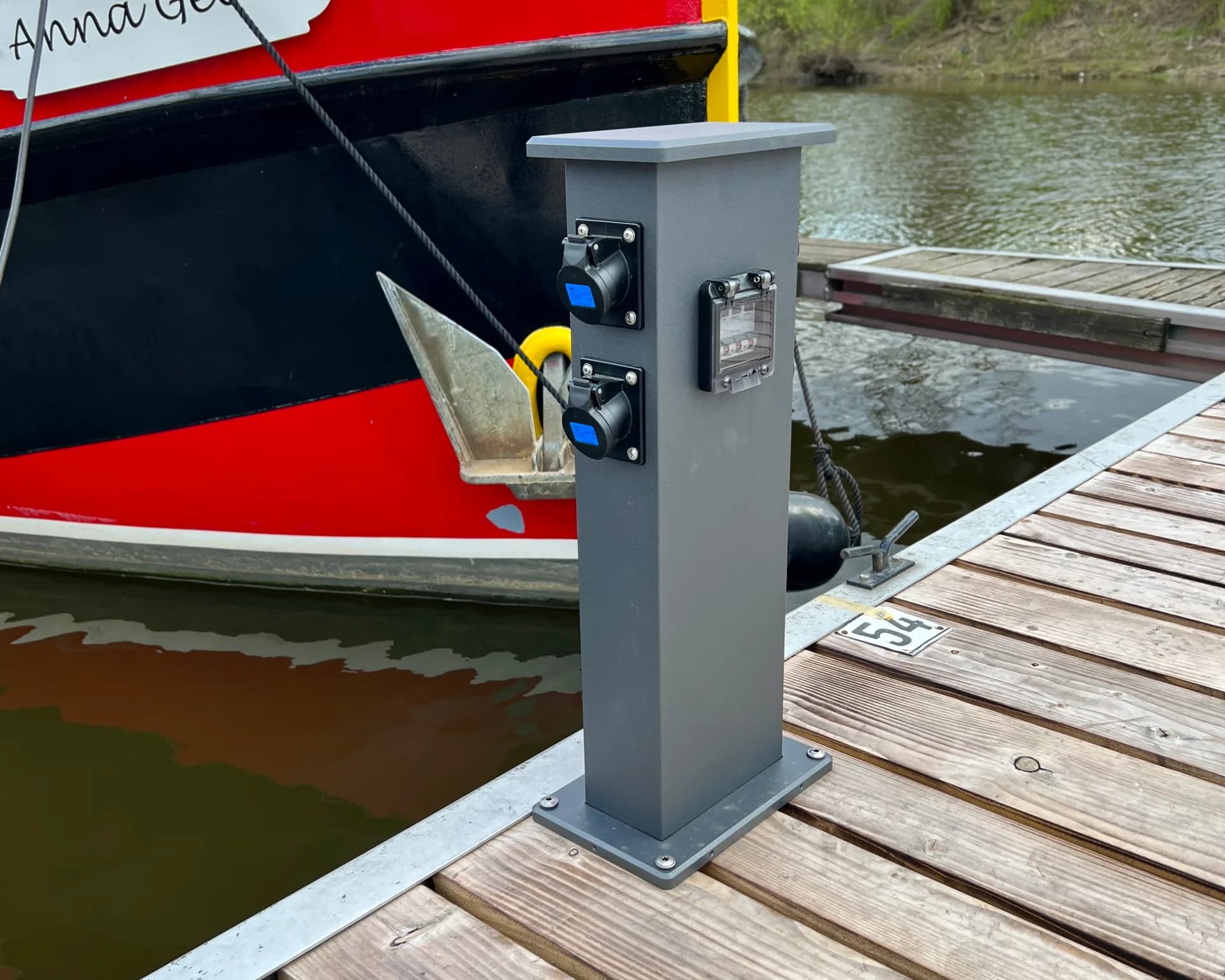 Stromsäulen für Marina & Camping